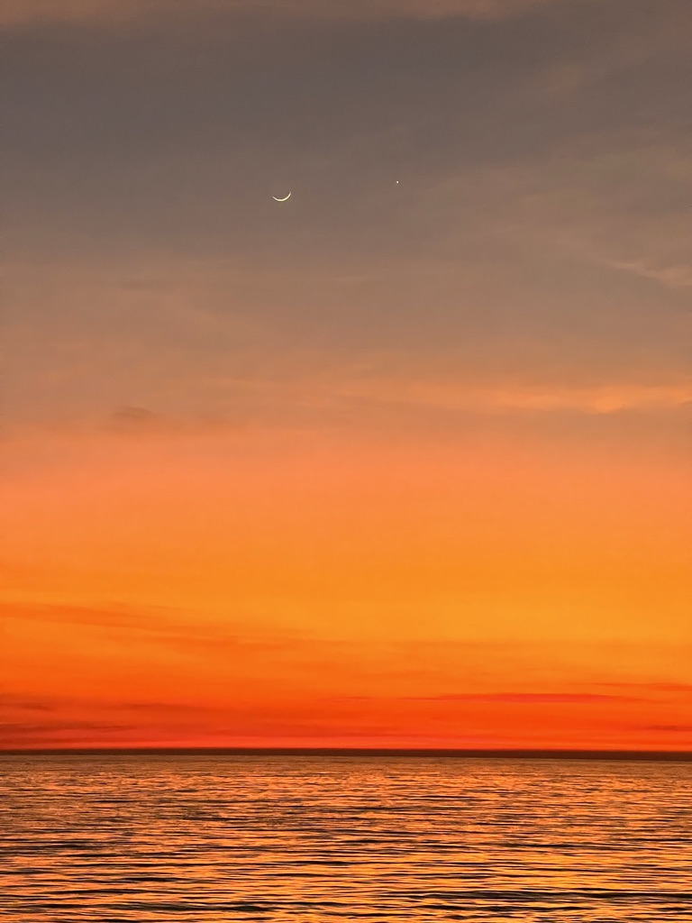 MYANMAR – SETSE EVENING VIBE